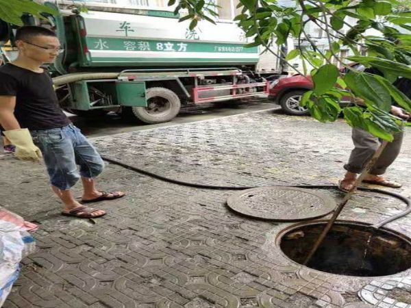 管道疏通器气压（压力管道疏通器的使用方法）